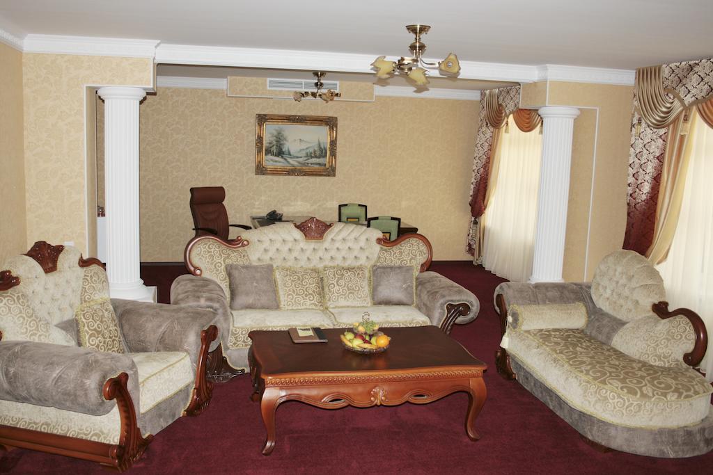 Bel Hotel Belorechensk  Luaran gambar